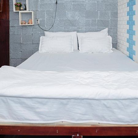 Bui Hostel - Ben Tau Ратьзя Экстерьер фото